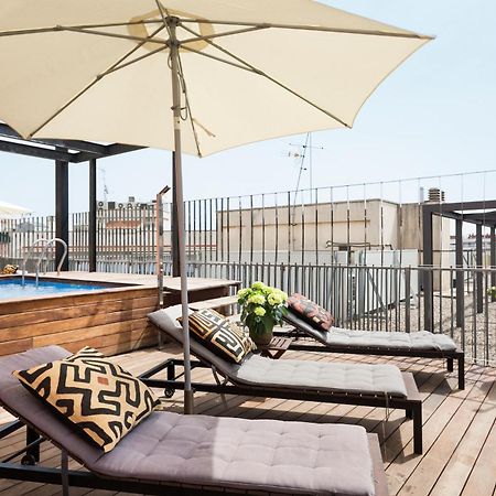 My Space Emirates - Fully Equipped Apartments Near The Beach With Shared Pool Barcelona Exteriér fotografie