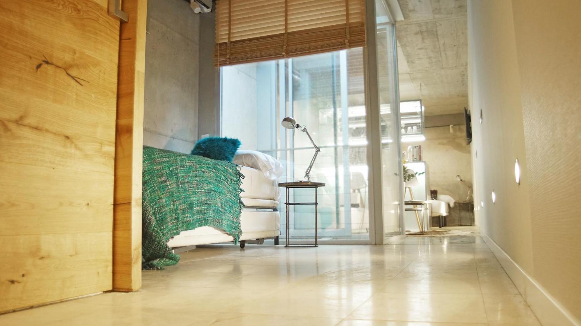 My Space Emirates - Fully Equipped Apartments Near The Beach With Shared Pool Barcelona Pokoj fotografie