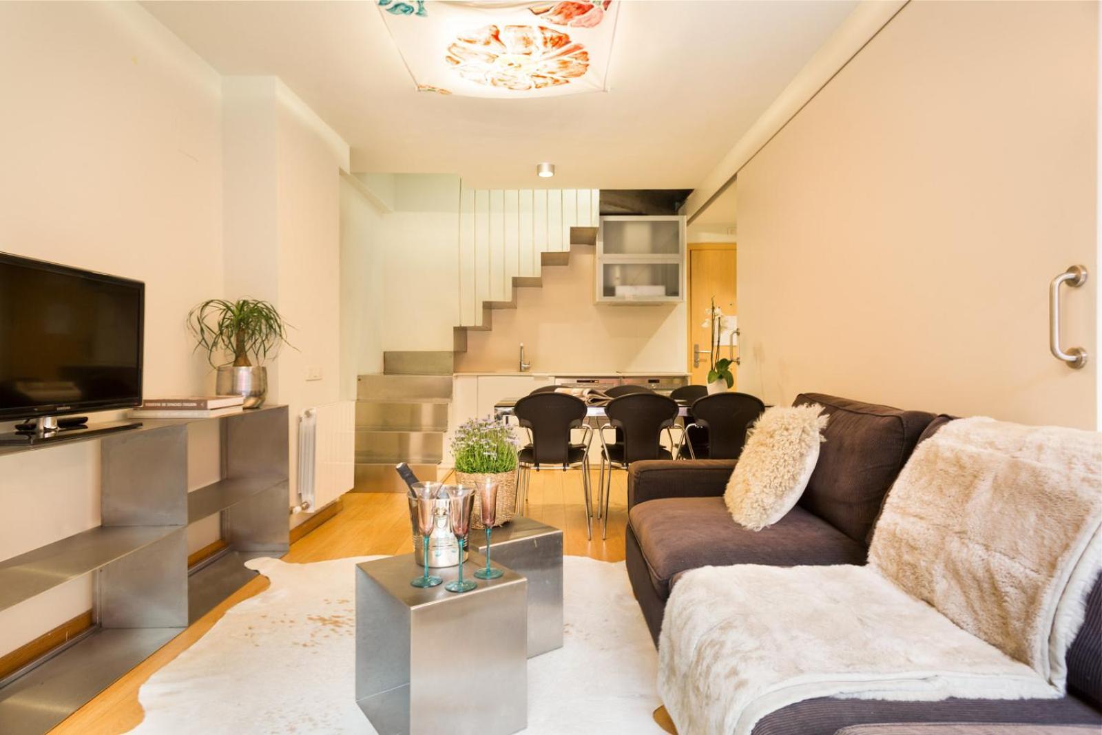My Space Emirates - Fully Equipped Apartments Near The Beach With Shared Pool Barcelona Exteriér fotografie